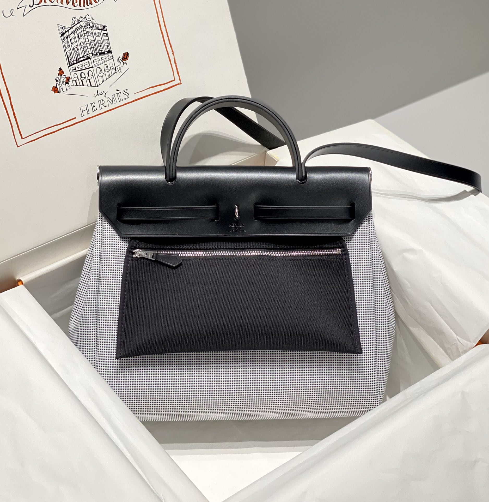 Hermes Herbag Zip 31 Handbag Shoulder Bag In Light Grey/Black